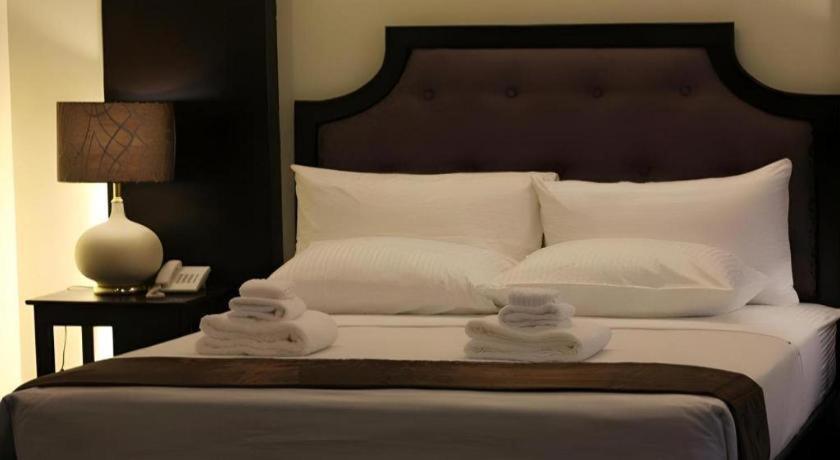 Peridot Suites Davao City Kültér fotó