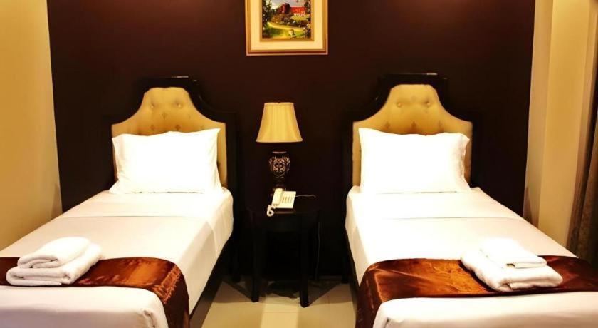 Peridot Suites Davao City Kültér fotó