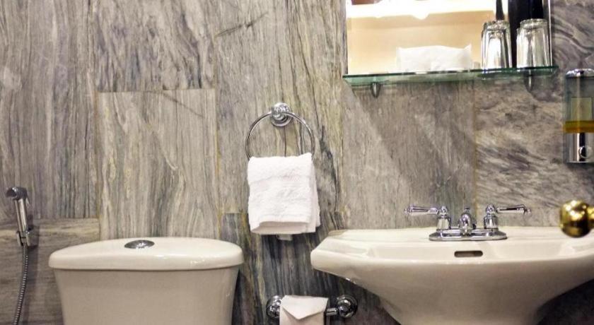 Peridot Suites Davao City Kültér fotó